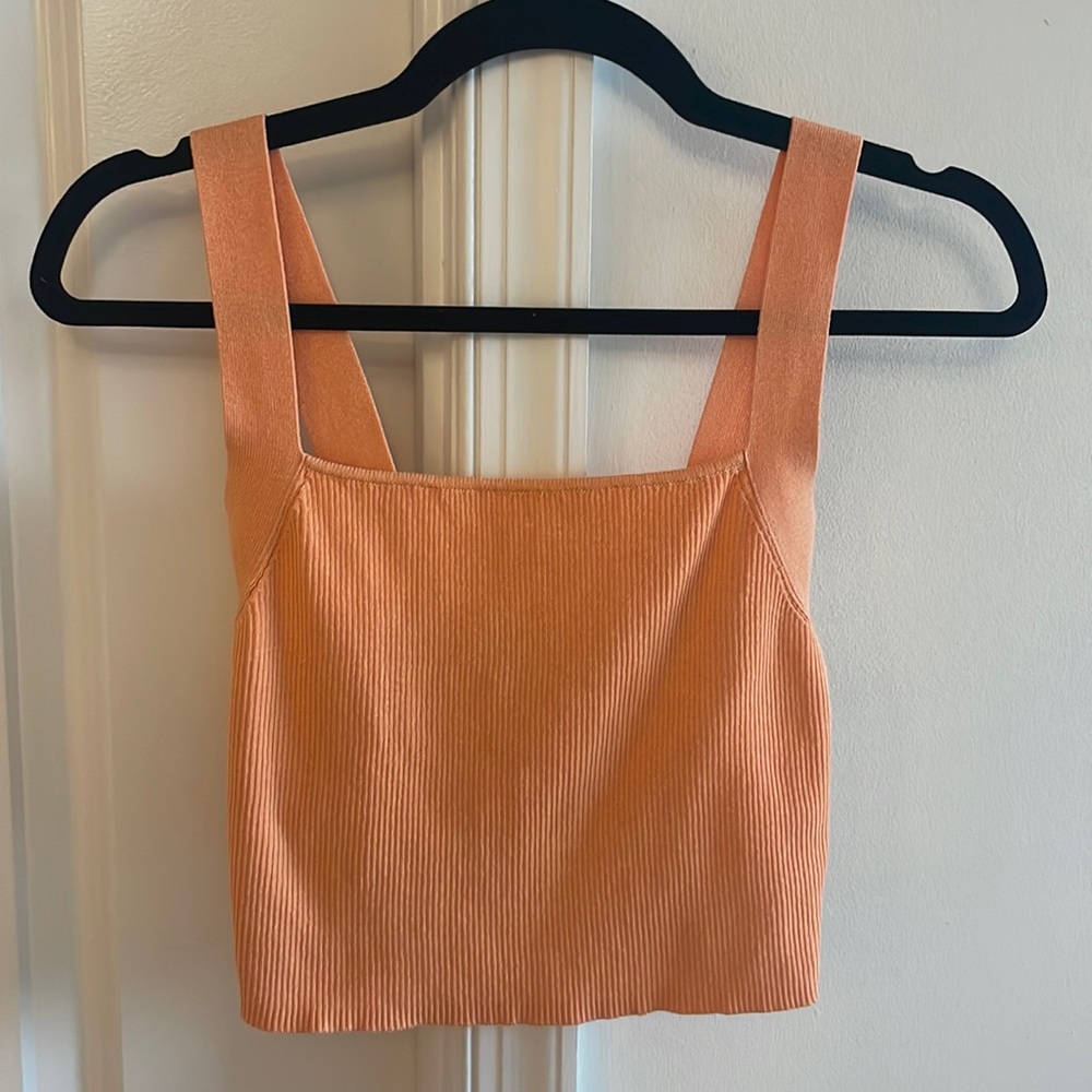 BRAND NEW ZARA CROP TOP SIZE SMALL